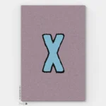 Tepisi Zagreb model X varijanta moderni: 100% ovčja vuna i 100% dizajn. Ručno taftani vuneni tepih debljine 20 mm, suvremeni pristup klasici.